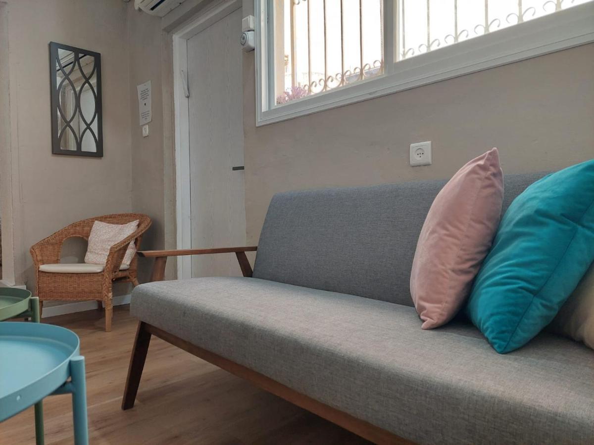 Amazing Garden Apartment In Haifa Kültér fotó