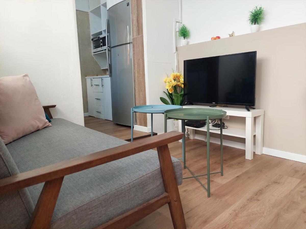 Amazing Garden Apartment In Haifa Kültér fotó